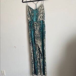 June & Hudson Sleeveless Jumpsuit Romper